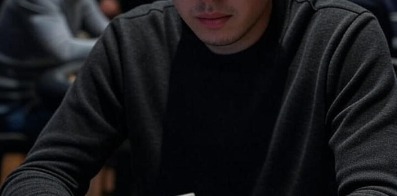 Карточные игры разных стран мира на игровом столе